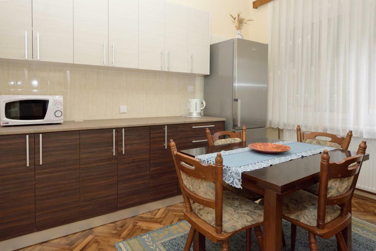 Apartman Vila Milica Kikinda Екстериор снимка