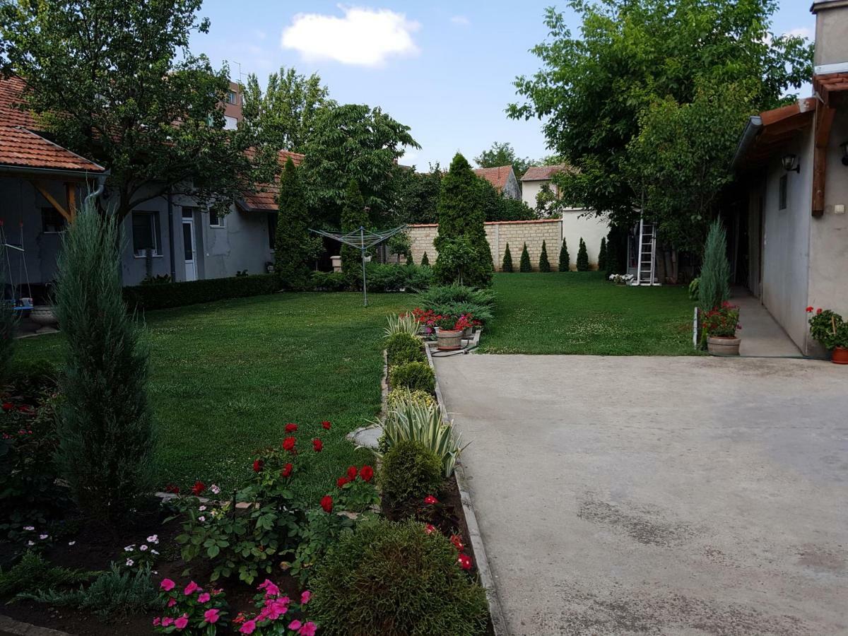 Apartman Vila Milica Kikinda Екстериор снимка